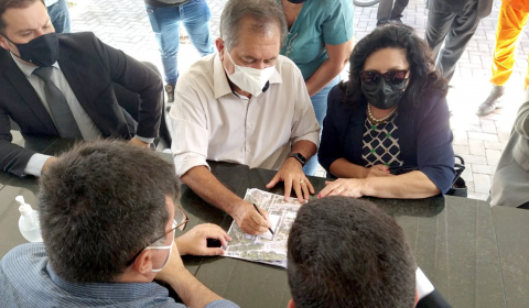 Presidente do TJCE se reúne com representantes de instituições e técnicos irão avaliar situação da estrutura do prédio