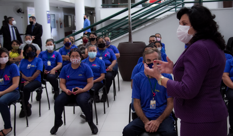 Presidente do TJCE participa de ações da campanha Outubro Rosa no Fórum Clóvis Beviláqua