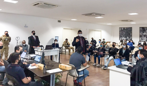 Após redução de casos da Covid-19 no Estado, Vara Única Criminal de Barbalha retoma sessão presencial do júri