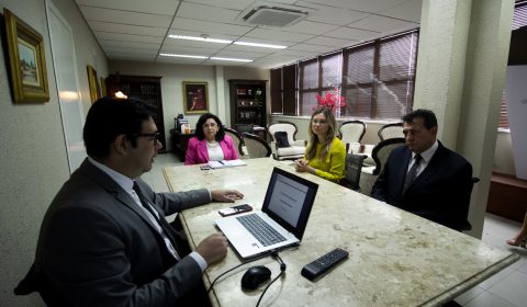 Presidente do TJCE apresenta Núcleo de Justiça 4.0 para PGE e anuncia a instalação da unidade para até 29 de abril