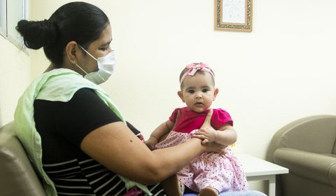 Sala de amamentação, fraldário e carrinho de bebê estão à disposição da população no Fórum Clóvis Beviláqua