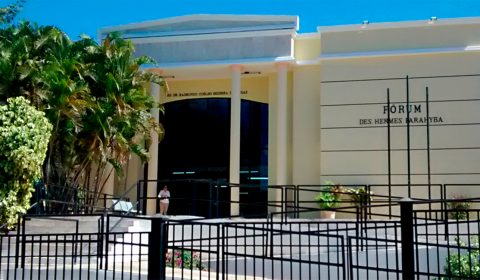 Tribunal de Justiça do Ceará realiza licitação para conclusão da reforma do Fórum da Comarca do Crato