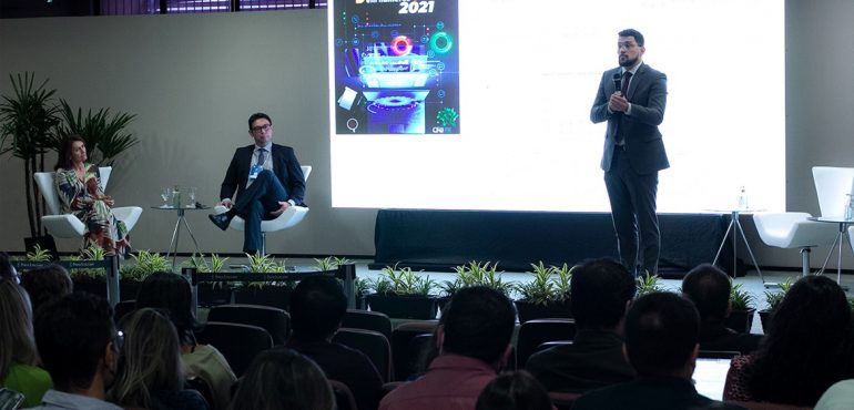 Palestra sobre tecnologia, neurociência e liderança abre I Simpósio Poder Judiciário e Inteligência Artificial