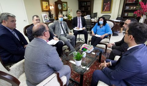 Presidente do TJCE recebe representantes da OAB-CE para ouvir demandas da Advocacia