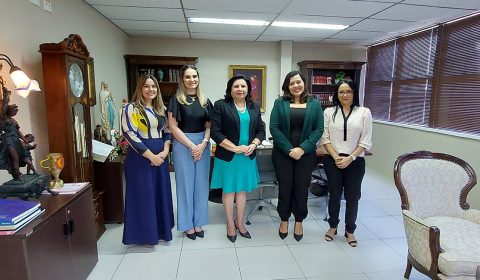 Projeto do Núcleo de Mediação de Conflitos da Polícia Civil é apresentado à presidente do TJCE