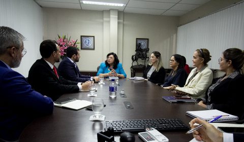 Parceria entre Poder Judiciário e Detran vai agilizar leilões de veículos apreendidos