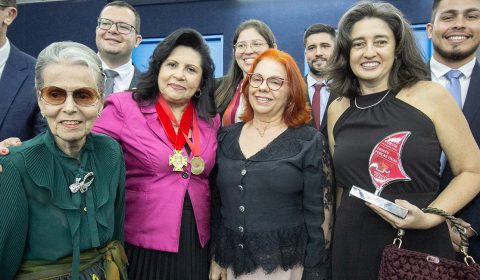 Instituto de Ciência Penal e Academia de Direito homenageiam desembargadoras do TJCE