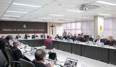 Juízes são promovidos e removidos durante sessão do Órgão Especial desta quinta-feira