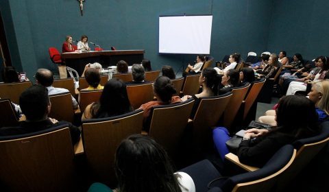 30 novos profissionais assumem compromisso de atuarem como conciliadores e mediadores do Judiciário