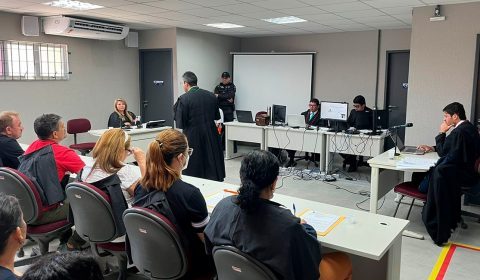 Feminicídio: homem é condenado a 24 anos de prisão por matar esposa em Beberibe