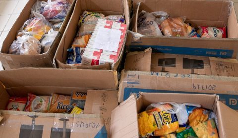 Solidariedade: Assistência Militar do TJCE arrecada 300 kg de alimentos e doa para Casa do Menino Jesus