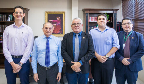 Judiciário cearense empossa novos oficiais de Justiça para ampliar força de trabalho em comarcas do Interior