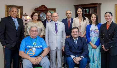 Comissões do TJCE e OAB-CE se reúnem com presidente para promover melhorias em acessibilidade