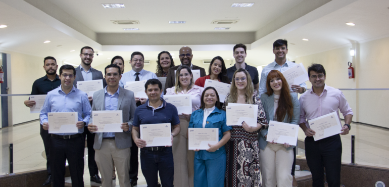 Esmec entrega certificados da Pós-graduação em Direito Público e Poder Judiciário