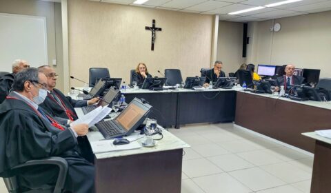 Aposentado com câncer de próstata deve ser indenizado após operadora de saúde negar exame