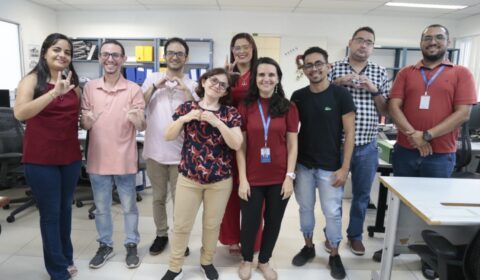 TJCE e Apada completam 25 anos de inclusão de pessoas surdas trabalhando no Judiciário cearense