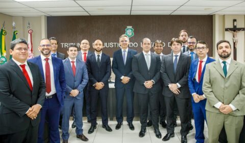 15 aprovados em concurso de juiz do TJCE definem comarcas onde assumirão as funções
