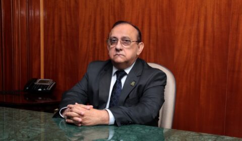 Desembargador Francisco Darival Beserra Primo se despede do TJCE após mais de 40 anos dedicados à magistratura  