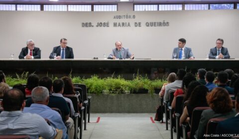 Com 65 empossados nesta segunda-feira, TJCE soma 212 novos servidores no primeiro ano da atual Gestão