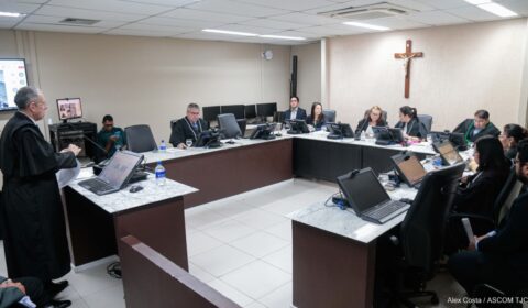 Idosa que perdeu o filho após ser atingido por fio de alta tensão deve ser indenizada em R$ 100 mil