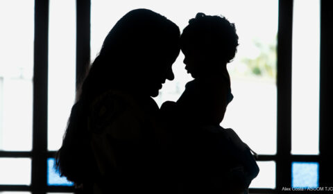 Judiciário que transforma vidas: Famílias celebram entrega de sentenças de adoção