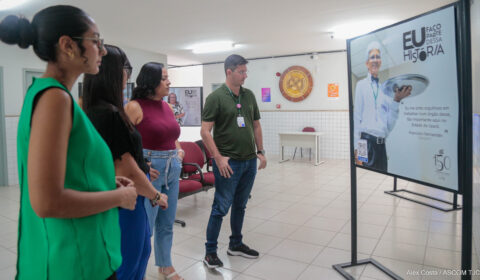 Comarca de Maracanaú recebe exposição “Eu faço parte dessa história”