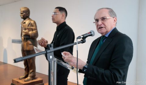 Judiciário presta homenagem póstuma ao jurista Clóvis Beviláqua e à advogada Amélia de Freitas Beviláqua 