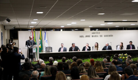 Desembargador Lucídio de Queiroz reforça compromisso com a defesa das instituições democráticas