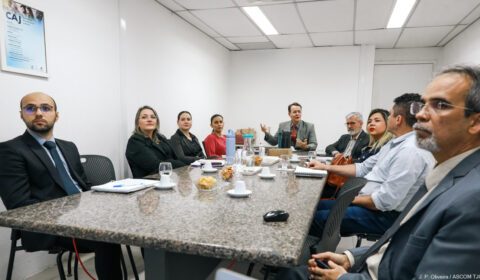 Modelo de atendimento humanizado do TJCE é apresentado a servidores do Detran-CE 