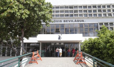 Acesso às dependências da Justiça independe de vestimenta formal 