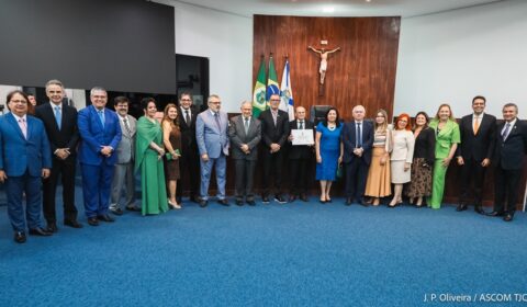 Presidente do TJCE recebe o Título de Cidadão de Fortaleza