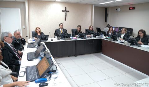 Operadora de plano de saúde deverá indenizar idoso que não obteve resposta sobre autorização para tratamento renal
