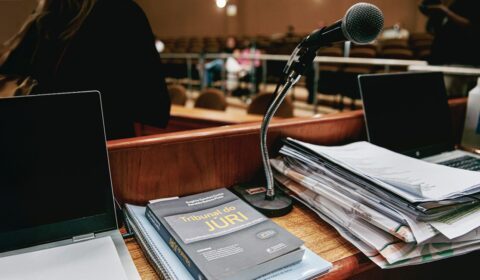 Conselho de Sentença da 5ª Vara do Júri condena réus por homicídio qualificado e associação criminosa