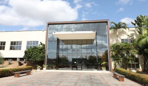 Justiça condena acusado de estuprar 15 alunos de escola de futebol a 414 anos de prisão, oito meses após os crimes