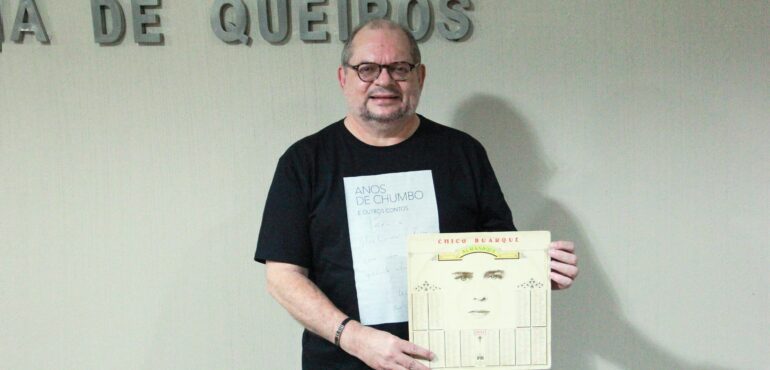 Coletânea sobre os 80 anos de Chico Buarque é disponibilizada pela Esmec 