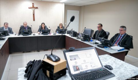 Humorista deve indenizar operadora de caixa cuja imagem foi utilizada sem autorização nas redes sociais