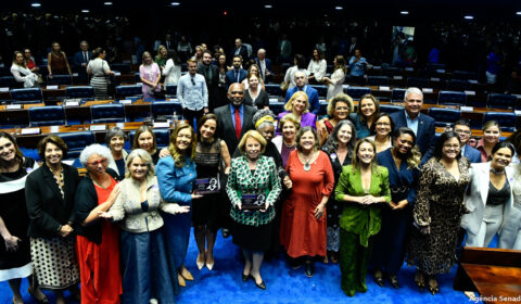 Juíza do TJCE é homenageada pelo Senado Federal com o Diploma Bertha Lutz