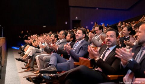 Judiciário é condecorado com Medalha Ordem do Mérito Acadêmico e Policial em solenidade de aniversário da AESP/CE