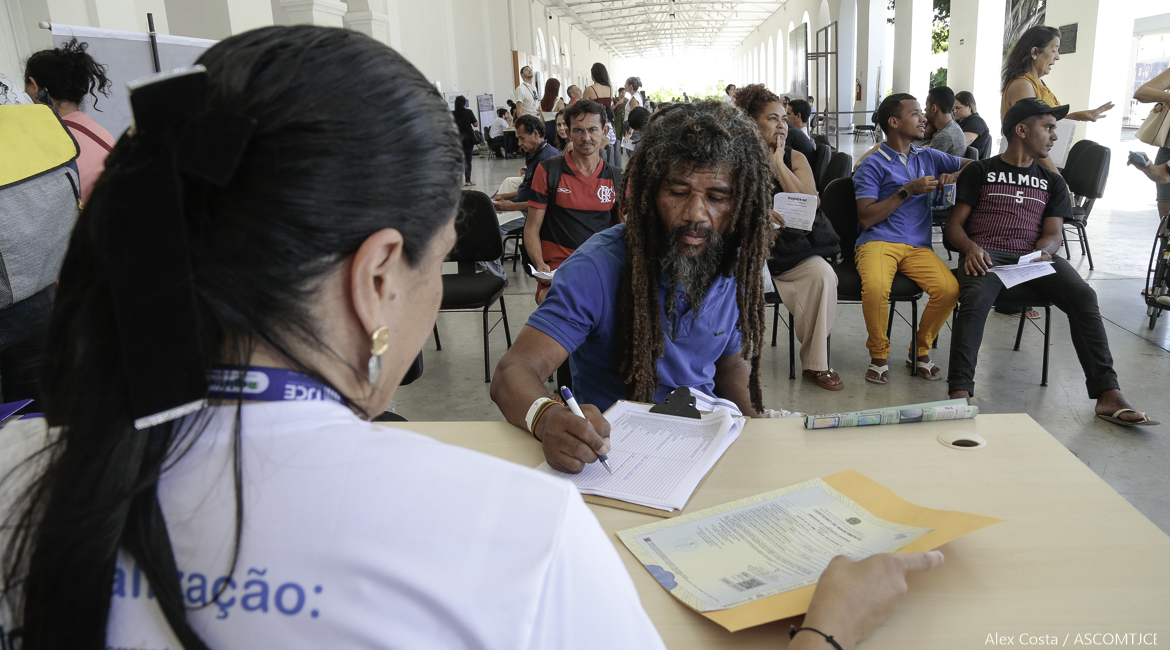 Em 2024 o Programa contabilizou 843 atendimentos que resultaram na emissão de mais 453 certidões Em 2024 o Programa contabilizou 843 atendimentos que resultaram na emissão de mais 453 certidões