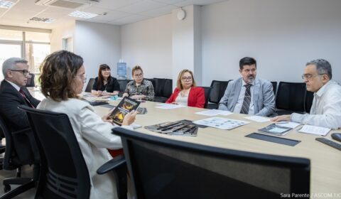 Conselho Editorial do TJCE lança livro e planeja novas publicações para preservar a memória da Justiça