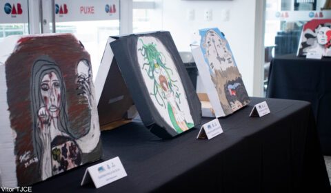 Exposição de estudantes que retrata o protagonismo feminino chega à sede da OAB-CE