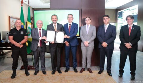 Plano Pena Justa é assinado por TJCE e Governo do Estado e submetido ao STF