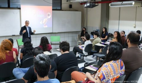 Projeto do TJCE aproxima estudantes de Jornalismo da prática jurídica na Uni7