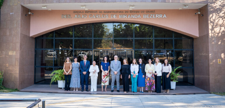 Visita da Enfam à Esmec reforça a importância da aproximação e troca de boas práticas