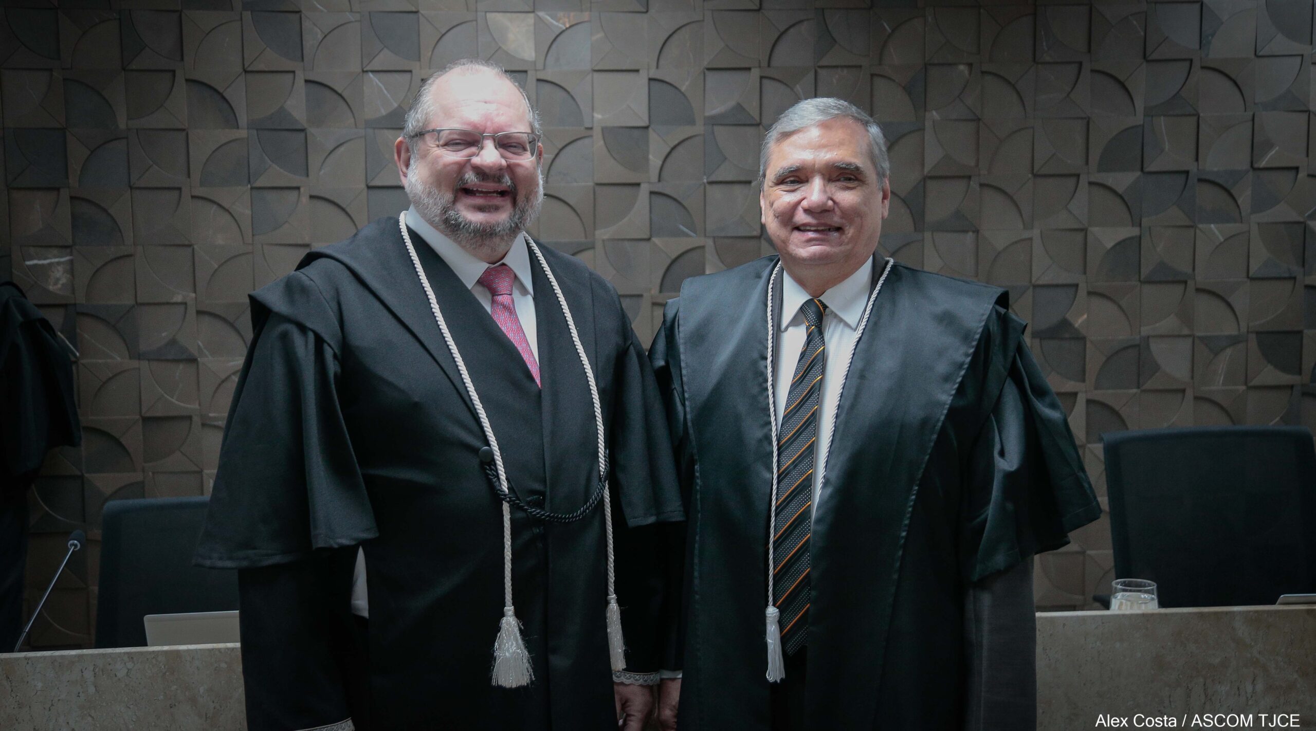 Pleno do TJCE amplia composição para 55 integrantes com eleição e posse de dois novos desembargadores