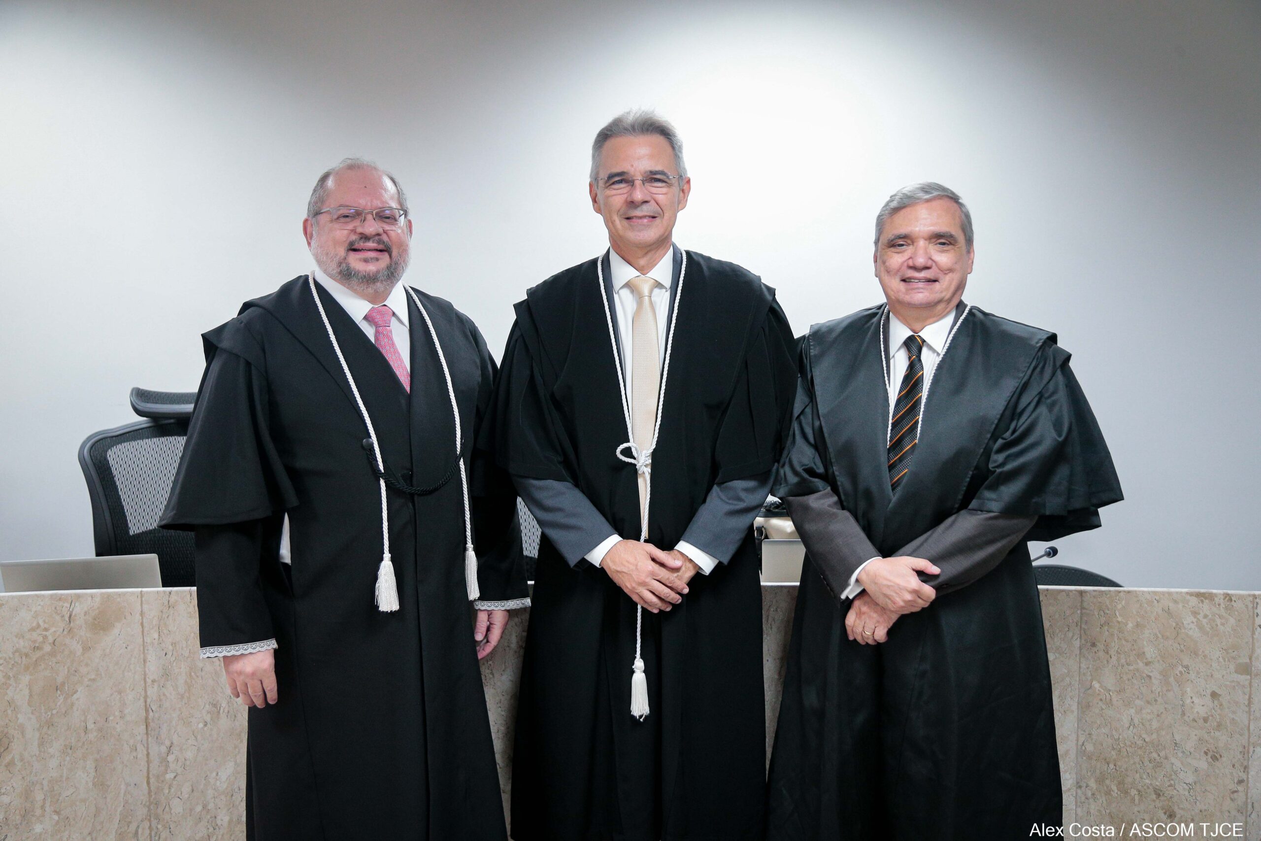 Pleno do TJCE amplia composição para 55 integrantes com eleição e posse de dois novos desembargadores