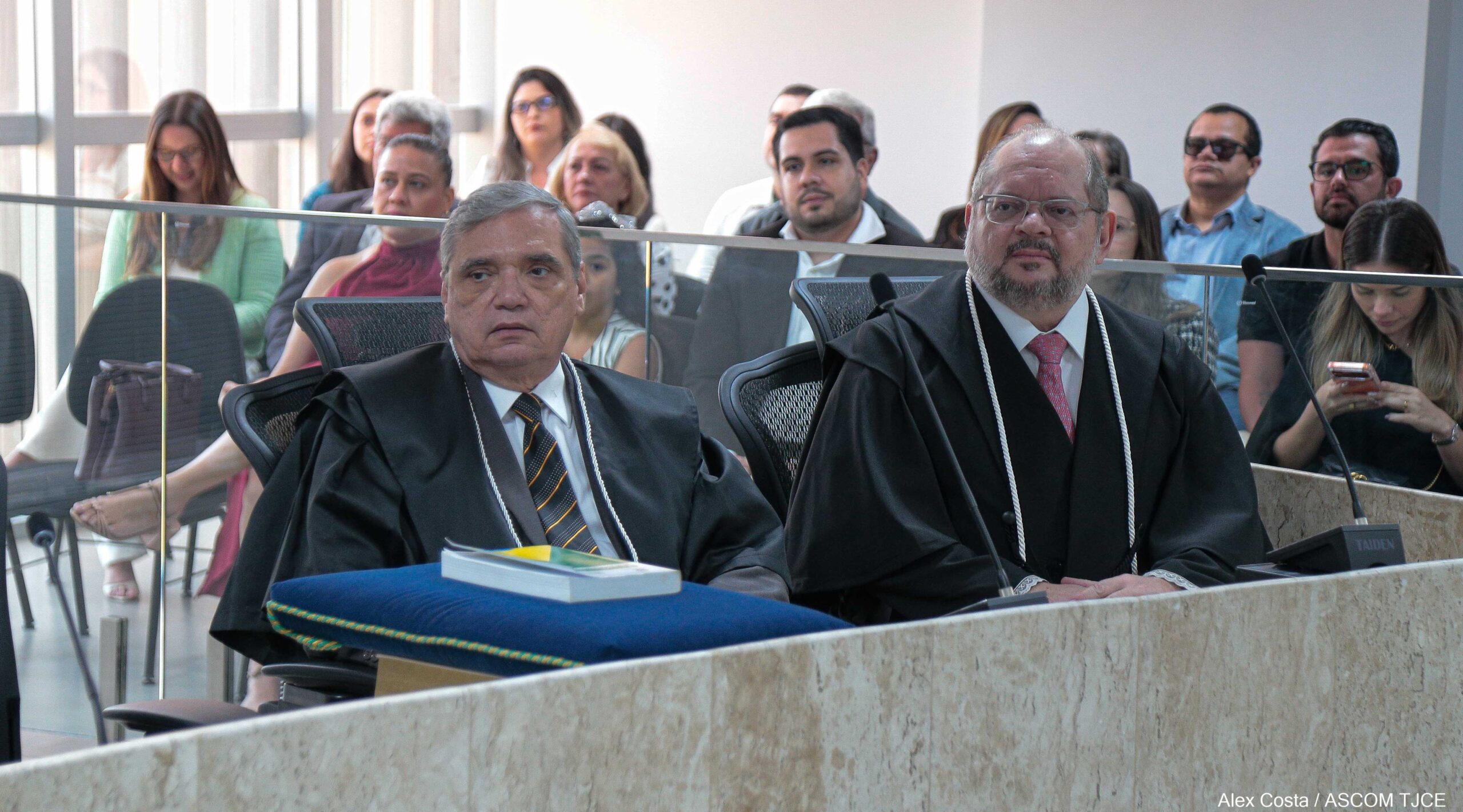 Pleno do TJCE amplia composição para 55 integrantes com eleição e posse de dois novos desembargadores