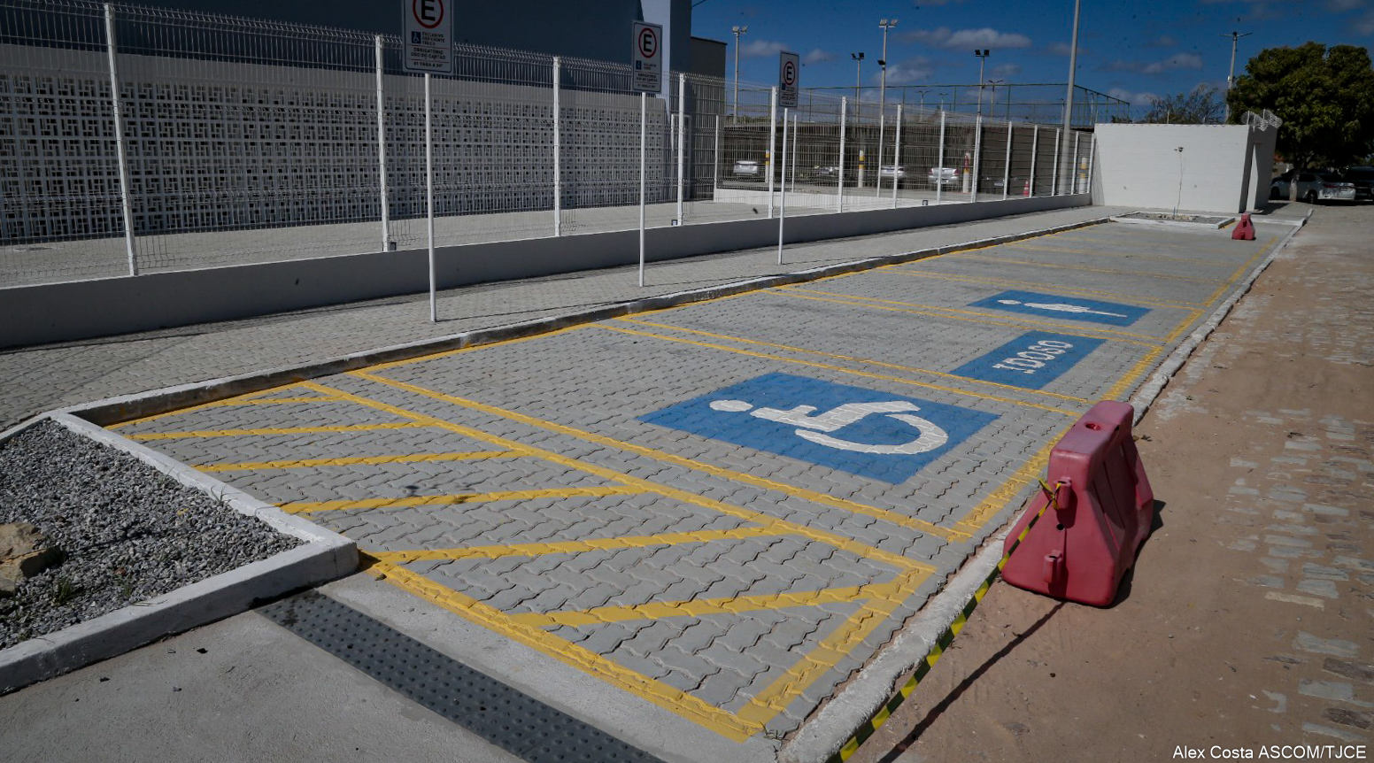 TJCE entrega à população da Comarca de Aracati novo Fórum, mais acessível, moderno e eficiente