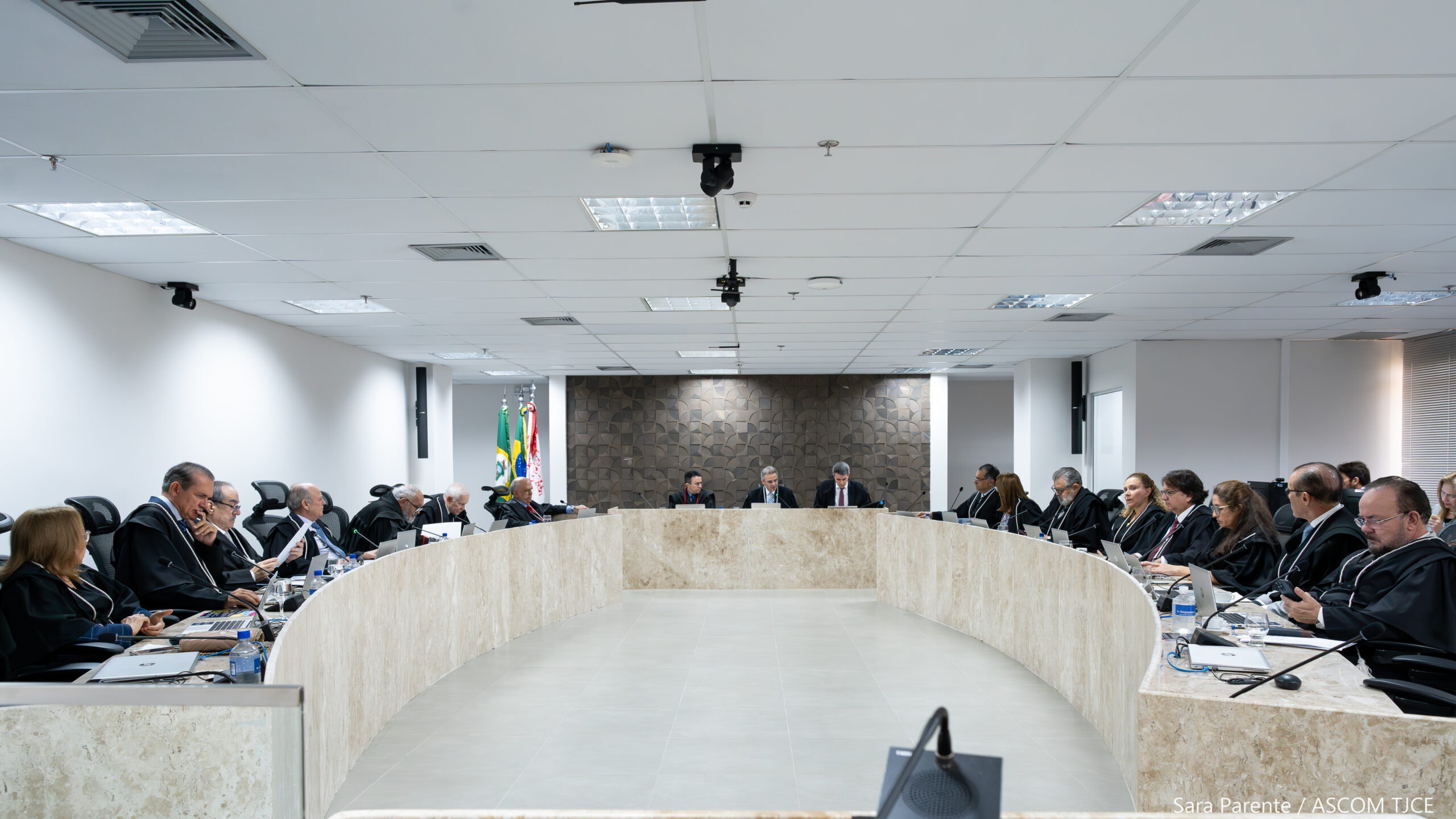 Pleno do TJCE aprova mudanças para agilizar demandas da Justiça da Infância em Fortaleza