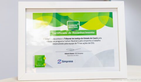 Judiciário cearense recebe certificado de reconhecimento por neutralização de carbono